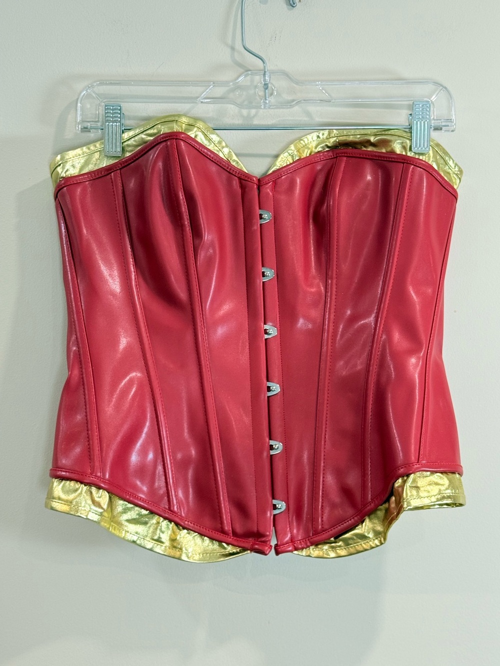 🔥Wonder Woman Red and Gold Strapless Corset Top, Gloves, crown and panty Size S